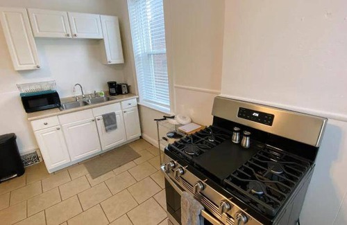 St. Louis Apartment | 74 m² Apartment ∙ 1 bedroom ∙ 3 guests