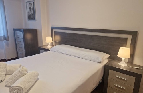 Centro y casco historico Apartment | 74 m² Apartment ∙ 2 bedrooms ∙ 4 guests
