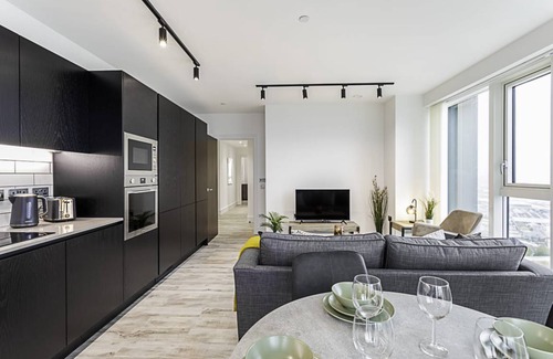 East Acton Apartment | 74 m² Apartment ∙ 2 bedrooms ∙ 4 guests