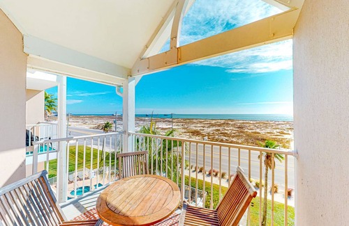Gulf Shores Apartment | 74 m² Apartment ∙ 2 bedrooms ∙ 6 guests