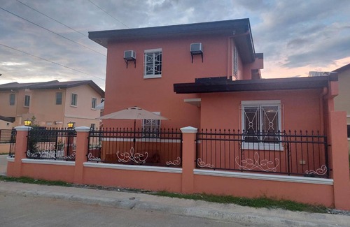 Subic House | 74 m² House ∙ 2 bedrooms ∙ 10 guests