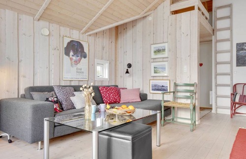 Hundested House | 74 m² House ∙ 1 bedroom ∙ 4 guests