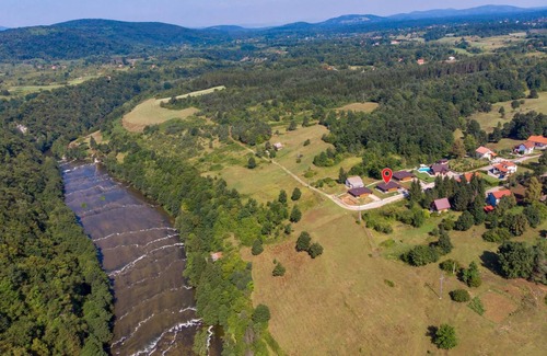 Slunj House | 74 m² House ∙ 2 bedrooms ∙ 6 guests