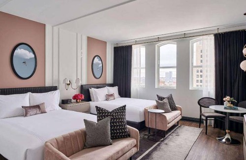 Downtown Kansas City Hotel | 74 m² Hotel ∙ 127 guests