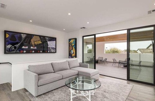 Arcadia House | 743 m² House ∙ 9 bedrooms ∙ 24 guests