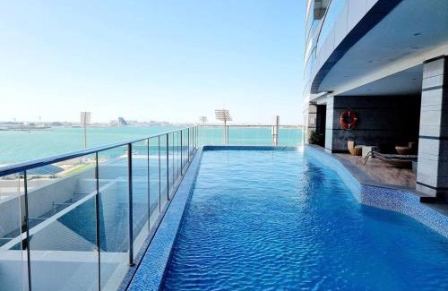 Manama Apartment | 75 inch TV Sea View Balcony 12th Flr