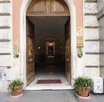 Vatican Apartment | 75 m² Apartment ∙ 2 bedrooms ∙ 5 guests