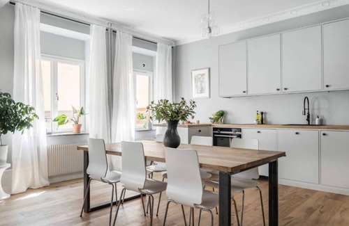 Malmo Old Town Apartment | 75 m² Apartment ∙ 2 bedrooms ∙ 2 guests