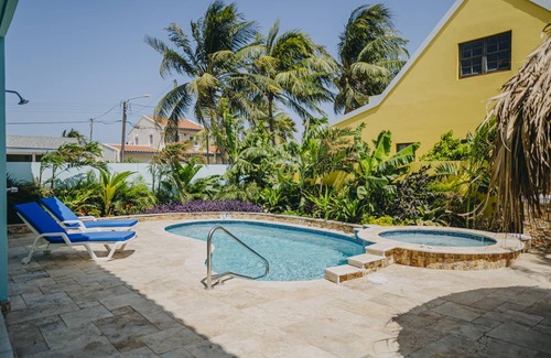 Noord Apartment | 75 m² Apartment ∙ 1 bedroom ∙ 3 guests