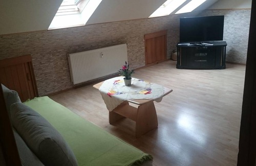 Hanau Apartment | 75 m² Apartment ∙ 1 bedroom ∙ 4 guests
