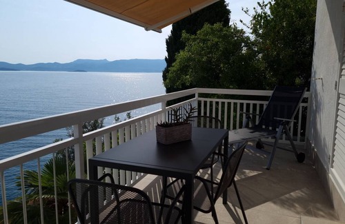 Komarna Apartment | 75 m² Apartment ∙ 2 bedrooms ∙ 5 guests