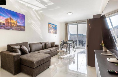 Bugibba Apartment | 75 m² Apartment ∙ 2 bedrooms ∙ 4 guests