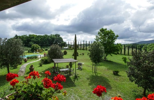 Monteriggioni Apartment | 75 m² Apartment ∙ 2 bedrooms ∙ 4 guests