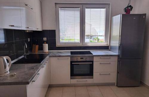 Drasnice Apartment | 75 m² Apartment ∙ 2 bedrooms ∙ 6 guests