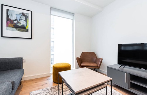 Sutton Cross Apartment | 75 m² Apartment ∙ 2 bedrooms ∙ 4 guests