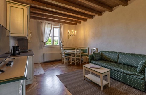 Strassoldo Apartment | 75 m² Apartment ∙ 2 bedrooms ∙ 6 guests