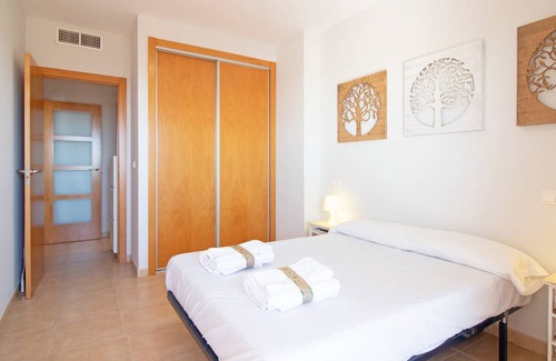 Canet de Berenguer Apartment | 75 m² Apartment ∙ 2 bedrooms ∙ 5 guests