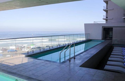 Bloubergstrand Hotel | 75 m² Hotel ∙ 127 guests