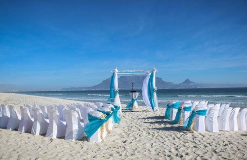 Bloubergstrand Hotel | 75 m² Hotel ∙ 2 bedrooms ∙ 127 guests