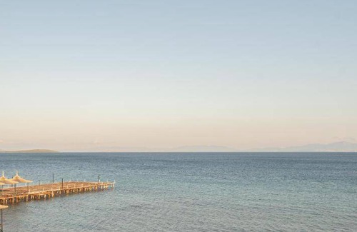 Altinkum Hotel | 75 m² Hotel ∙ 2 bedrooms ∙ 10 guests