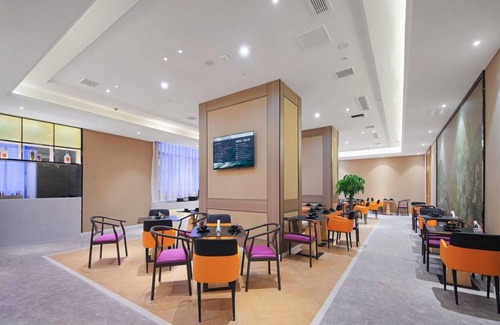 Hanjiang District Hotel | 75 m² Hotel ∙ 3 guests