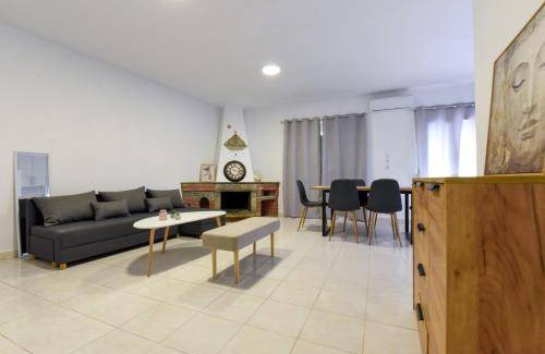 Kavala House | 75 m² House ∙ 2 bedrooms ∙ 6 guests
