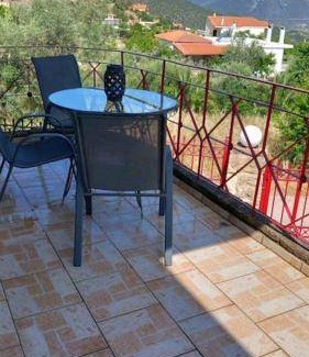Chalcis House | 75 m² House ∙ 2 bedrooms ∙ 5 guests