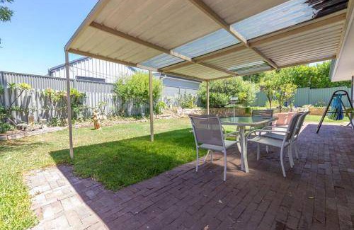 Yanchep House | 75 m² House ∙ 2 bedrooms ∙ 4 guests