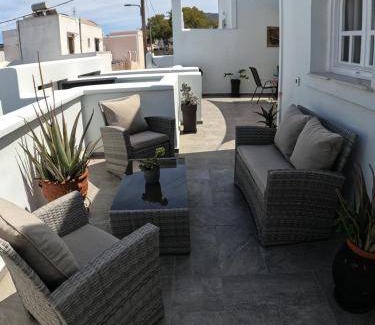 Vothon House | 75 m² House ∙ 2 bedrooms ∙ 4 guests