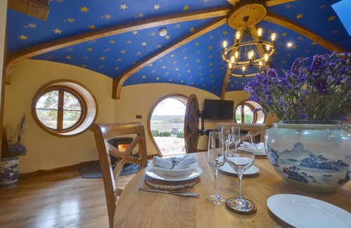 Ewhurst Green House | 75 m² House ∙ 2 bedrooms ∙ 4 guests
