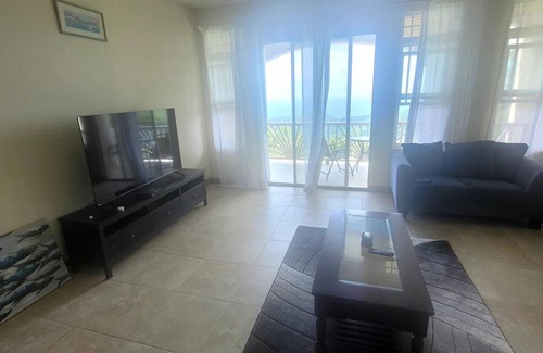 Road Town House | 75 m² House ∙ 2 bedrooms ∙ 4 guests