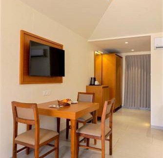 Pardi Hotel | 750 m² Hotel ∙ 2 guests