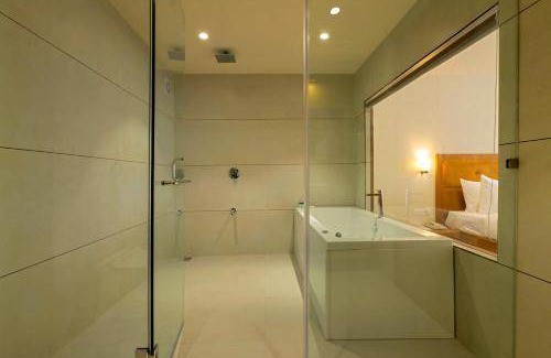 Pardi Hotel | 750 m² Hotel ∙ 2 guests