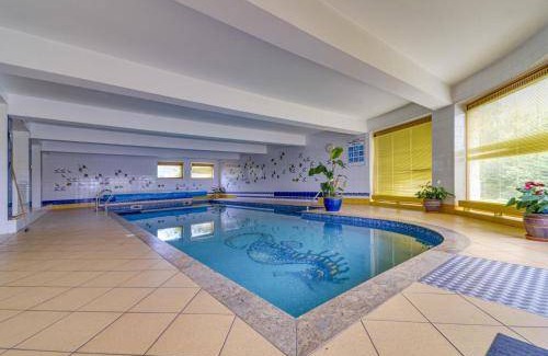 Borowna House | 750 m² House ∙ 7 bedrooms ∙ 12 guests