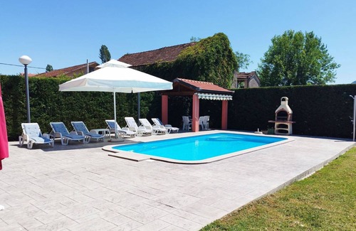 Dusina Apartment | 76 m² Apartment ∙ 3 bedrooms ∙ 8 guests