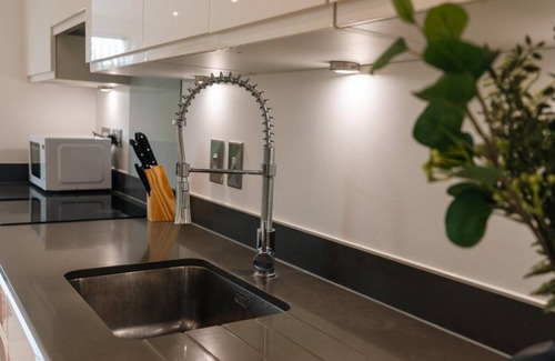 Park Royal Apartment | 76 m² Apartment ∙ 2 bedrooms ∙ 5 guests