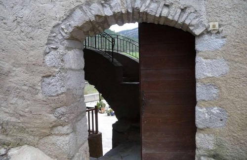 Drome House | 76 m² Gîte ∙ 2 bedrooms ∙ 4 guests