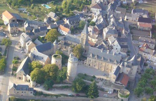 Rignac House | 76 m² House ∙ 2 bedrooms ∙ 4 guests