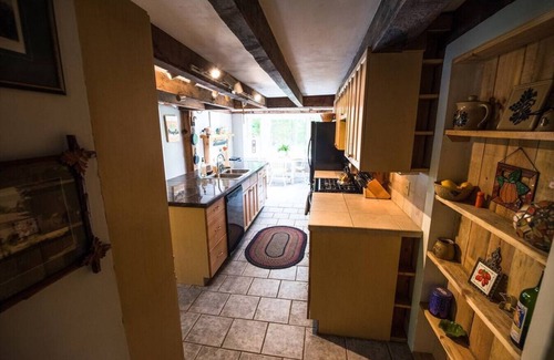 Intervale House | 76 RT 16A · Pumpkin Hollow House/HotTub/Prvt Brook/Large Yard