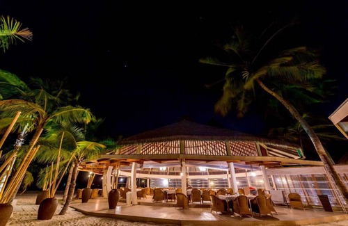 Kihaadhuffaru Island Resort | 765 m² Resort ∙ 3 bedrooms ∙ 127 guests