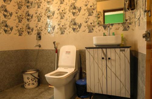 Gunehr Apartment | 77, Karma Quarters
