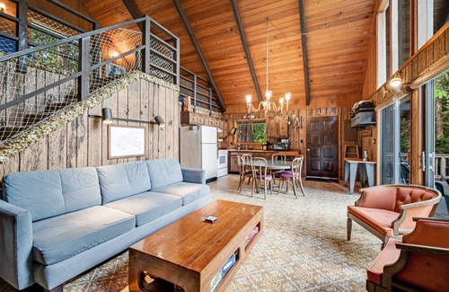 Burley Cabin | 77 m² Cabin ∙ 2 bedrooms ∙ 6 guests
