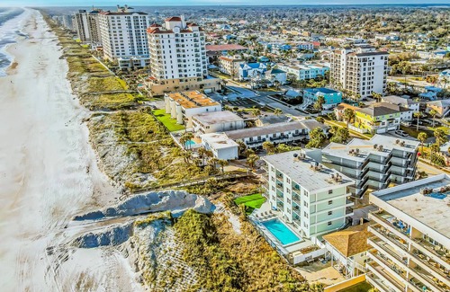 Jacksonville Beach Condo | 77 m² Condo ∙ 2 bedrooms ∙ 5 guests