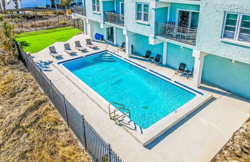 Jacksonville Beach Condo | 77 m² Condo ∙ 2 bedrooms ∙ 5 guests