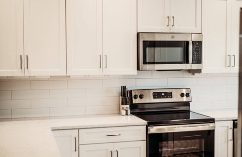 Celina House | 775 TH · Paradise Palms - 2 Bed/2.5 Bath Townhome w/Amazing Views!