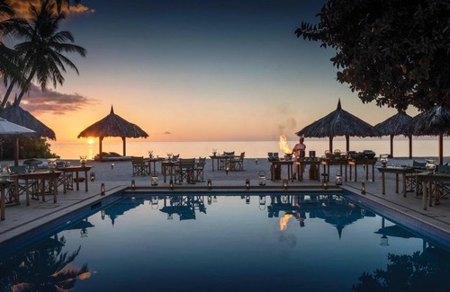 Desroches Island Resort | 776 m² Resort ∙ 127 guests