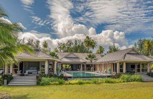 Desroches Island Resort | 776 m² Resort ∙ 127 guests