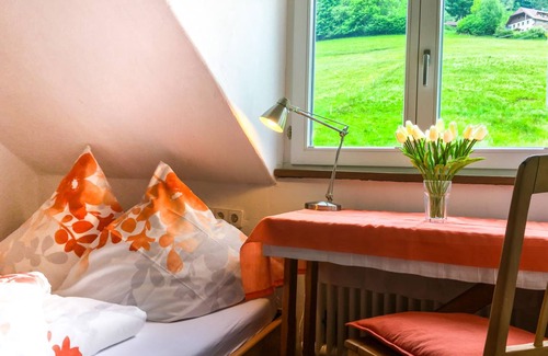Kleines Wiesental Apartment | 78 m² Apartment ∙ 3 bedrooms ∙ 7 guests
