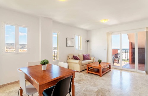 Hoya de los Patos Apartment | 78 m² Apartment ∙ 2 bedrooms ∙ 4 guests