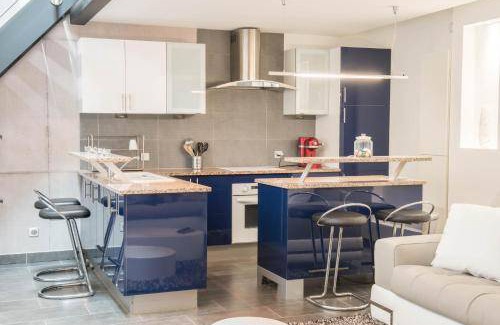 Poincare Apartment | 78 m² Apartment ∙ 2 bedrooms ∙ 6 guests
